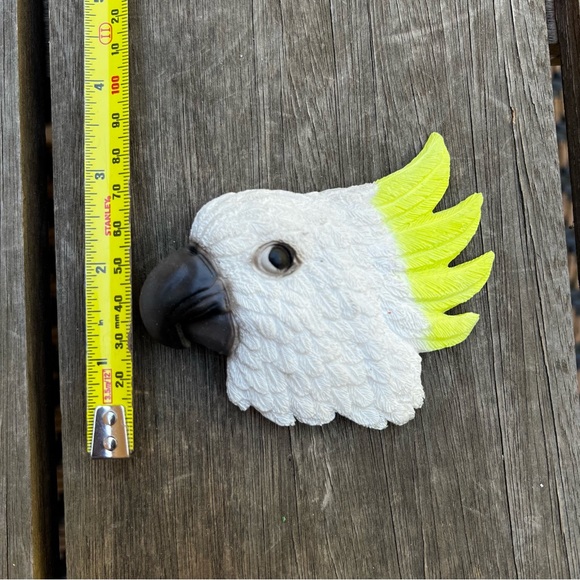 Vintage 90s Bird Refrigerators Magnets Set of Three Cockatoo Parakeet Brown Bird - Picture 7 of 9